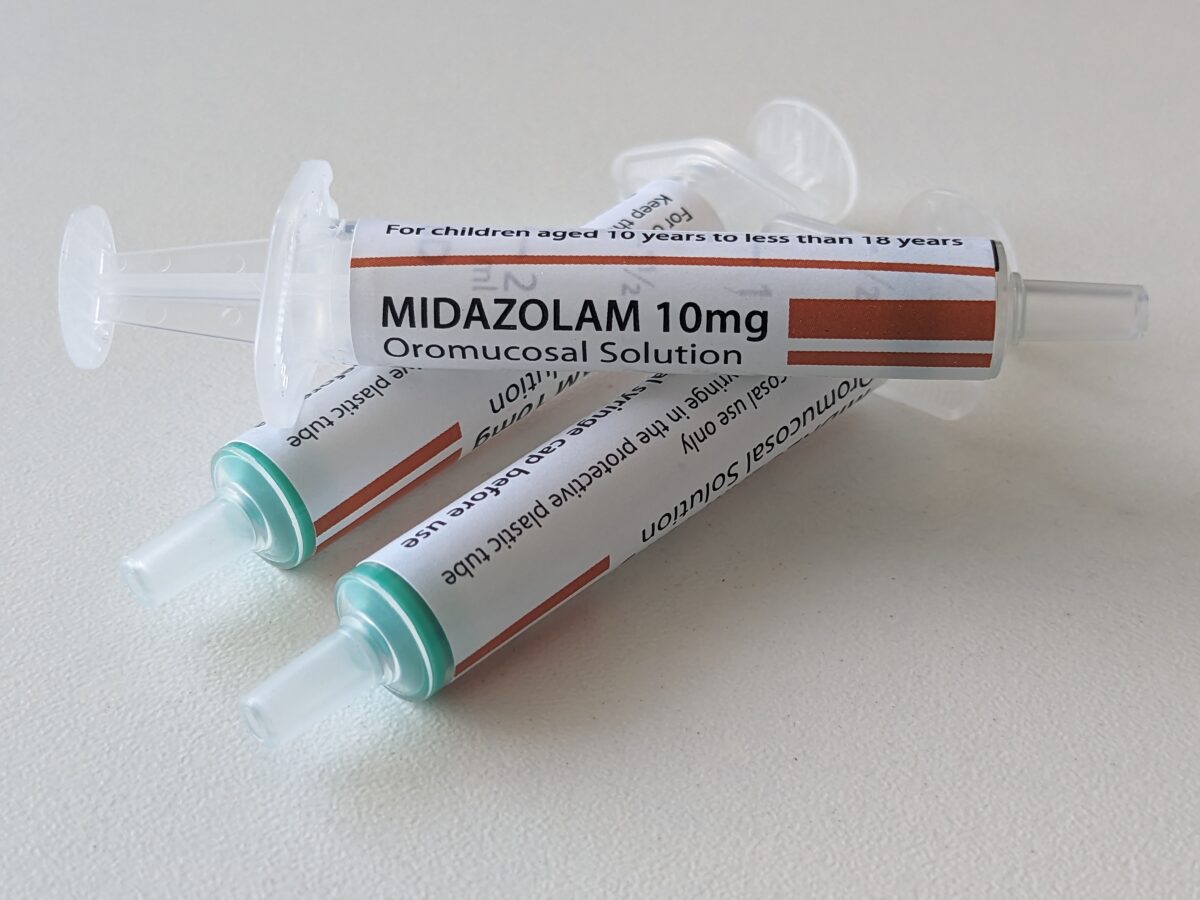 Buccal Midazolam Training Kit with syringes, caps and tubes Momentum